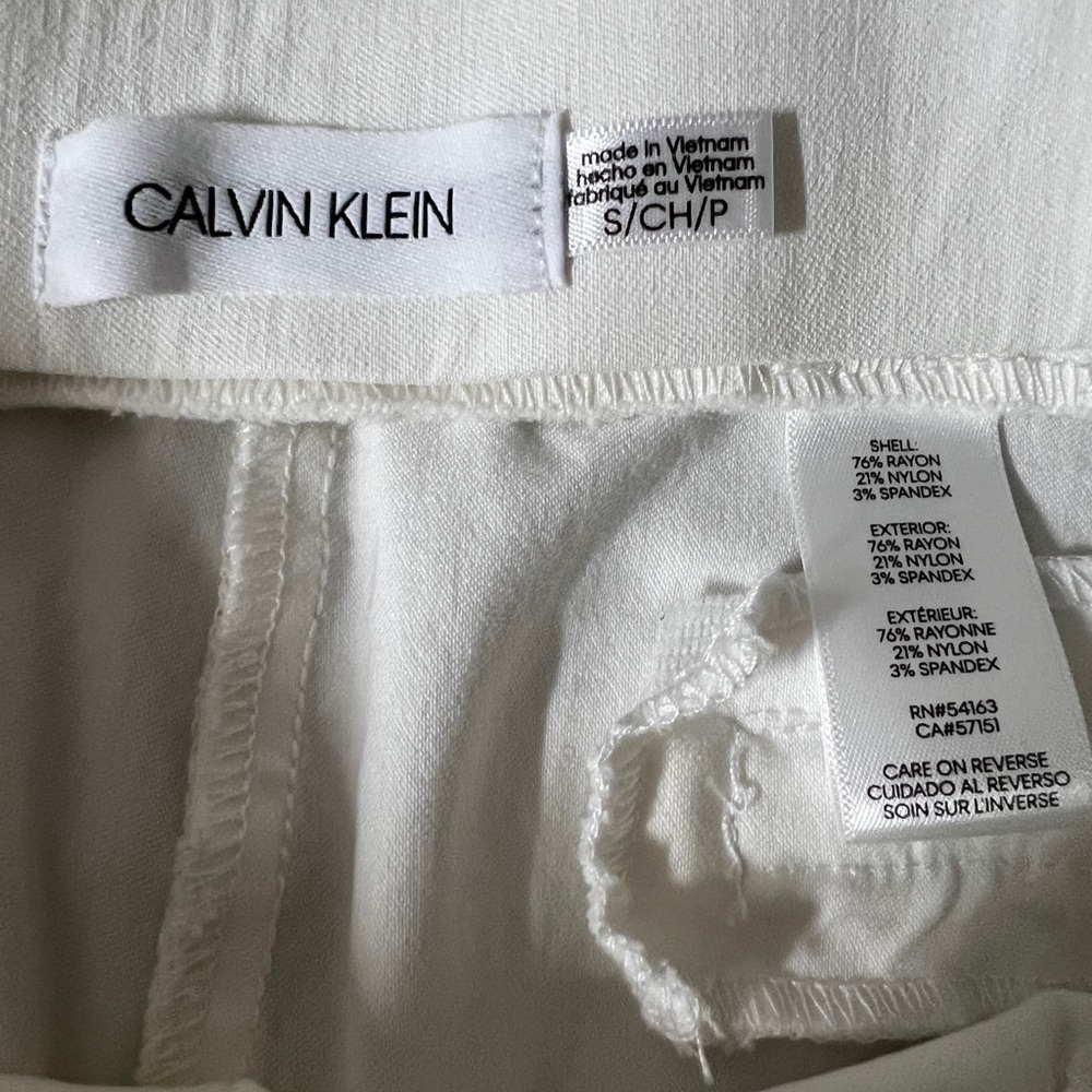 Calvin Klein Women's White Bermuda Shorts - Picture 4 of 6